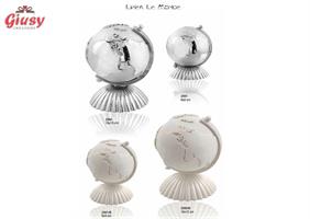 Mappamondo In Resina Bagno Argento 8x9 Cm Completo Di Scatola