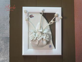 Cornice AVERLA Con Profumatore Bianco Con 3 Rose H.18x15 Cm Con Scatola