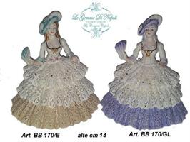 Damina Cappello Piume In Capodimonte Disponibile Anche In Altri Colori Cm.14