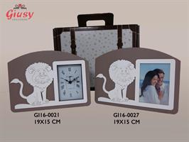 Portafoto Tortora In Legno Con Leone 19x15 Cm Completo Di Valigetta