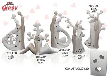 Coppia Sposi In Porcellana Con Albero Della Vita Con Led 19,5x15 Cm Completo Di Astuccio Led