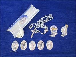 Porta Rosario Tubo Bianco 12 Cm + Rosario Con Applicazione Sacra Famiglia Ovale In Fusione