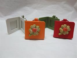 Portafoto Con Quadrifoglio E Coccinella 4 Colori Assortiti 8*96 Cm 6x5