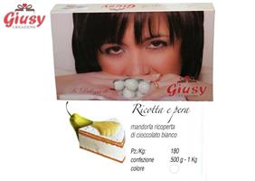 RICOTTA E PERA:Mandorla Tostata Ricoperta Di Cioccolato Gusto Ricotta E Pera Senza Amidi