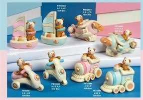 Orso In Barca Celeste 7 Cm In Porcellana Con G.Box