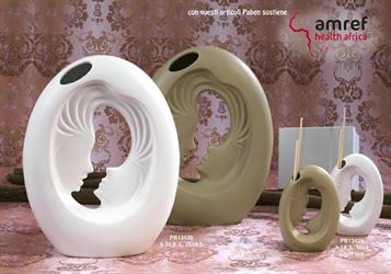 Diffusore AMREF in Ceramica 2 Colori Assortiti H.14 Cm Con Box 2*40