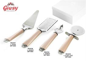 Rotella Per Pizza 21,5 Cm In Plastica E Metallo Completo Di G.Box 1*48