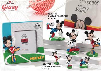 Walt Disney Porta-Foto Mickey Calciatore In Resina 15XH.15Cm Interno 8.5 Cm Completo Di Astuccio 1*12