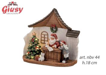 Casa Babbo Natale In Resina Con Led h.18 Cm