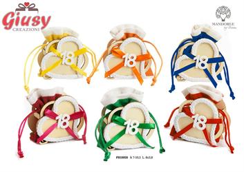Reggisacchetto Cuore In Legno Con Numero 18 e Sacchetto In Tessuto 6 Colori Assortiti 7 Cm 36*288