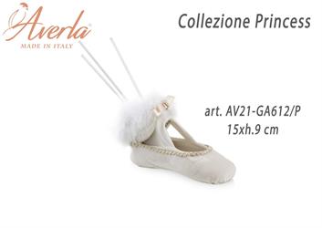 Profumatore Scarpa In Velluto Panna Con Marabout In Porcellana Di Capodimonte Collezione Princess 15xh.9 Cm Completo Di Astuccio