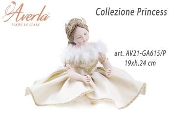 Bambola Max Con Vestito In Velluto Panna Con Corona In Porcellana Di Capodimonte Collezione Princess 19xh.24 Cm Completa Di Astuccio