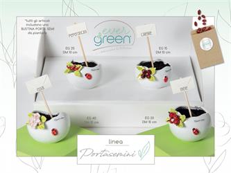 Sfera Porta Semi Con Applicazione Peperoncini In Ceramica Di Capodimonte D.10 Cm Completo Di Astuccio