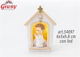 Chiesa In Resina Con Bimbo Comunione Con Led 6x5xh.8 Cm 6*96