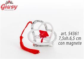 Calamita Cuore In Resina Con Tocco Laurea 7,5xh.6,5 Cm 12*288