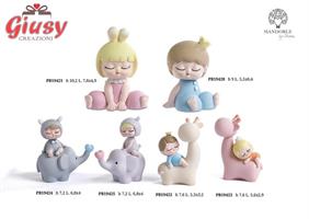 Bimba Su Giraffa In Resina H.7,3 Cm 12*120