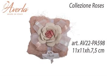 Doppio Cuscino Con Rosa Grande In Porcellana Di Capodimonte 11x11xh.7,5 cm Collezione Roses