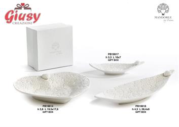 Vassoio A Foglia In Ceramica Decoro Merletto Con Cuore Color Bianco 16 Cm Completo Di Scatola 1*60