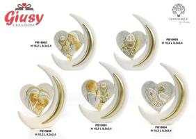 Mezzaluna Con Cuore Raffigurante Bimba Comunicanda In Resina H.10,2 Cm 12*120