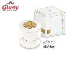 Candela Profumata In Barattolo Di Ceramica Color Bianco Con Cerlacca Con 18 Color Oro d.8xH.8 Cm Completo Di Scatola 1*96