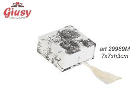 Scatola Degustazione Decoro Toile De Jouy Nero Con Inserto E Nappina Color Panna 7x7xH.3 Cm 36*288