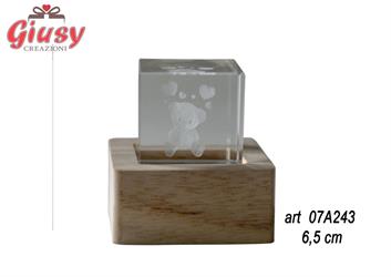 Cubo Cristallo Su Base Legno Con Led, Cm 6X6 Decoro Orsetto   1*48