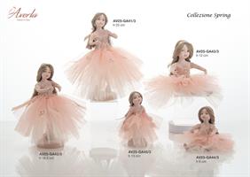 Dama Seduta Mignon In Porcellana Di Capodimonte Colore Cipria H 9 Cm, Completa Di Scatola