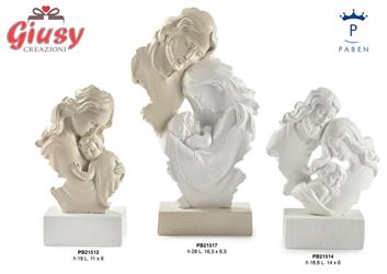 GRUPPO SACRA FAMIGLIA STIL. SU BASE 18.8 CM. RESINA