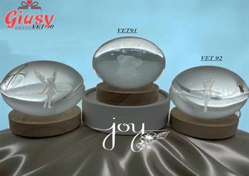 Globo In Vetro Su Base In Legno Con Orsetto E Cuoricini A Led Con Presa Usb Completa Di Scatola 1*48