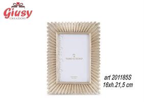 Portafoto Raggi In Resina Color Champagne 16xH.21,5 Cm 1*24