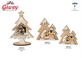 GRUPPO NATIVITA' SPIR. CON ABETI INNEVATI 12 CM. LEGNO